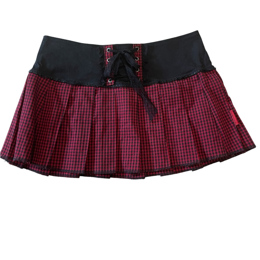 Tripp NYC Black and Red Gingham Skirt Vintage